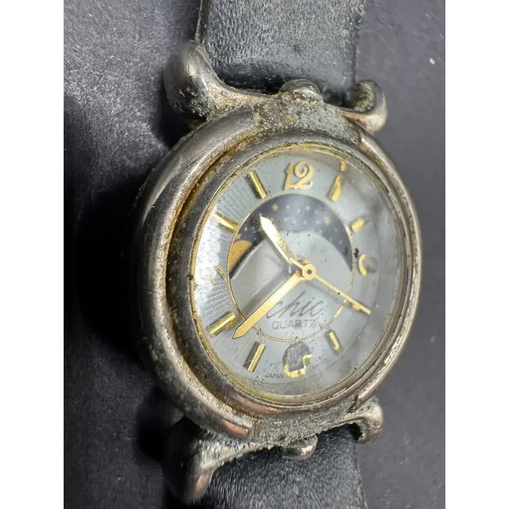 Vtg Chic Moon Face Dial Date Women's Watch Silver Tone Black Calf Band LCH143